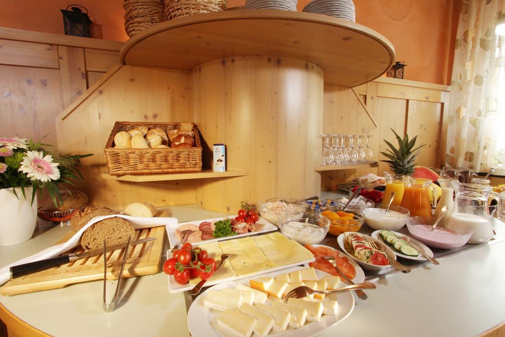 Hotel Restaurant Reichsadler Buchen  Ngoại thất bức ảnh